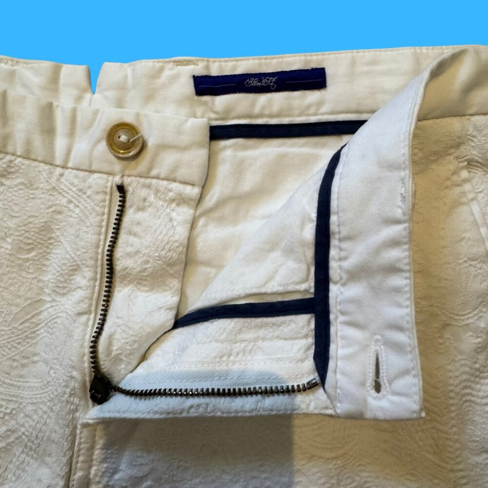 Zara White Jacquard Slim Fit Shorts Size 31